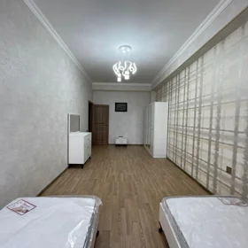 In Baku 120.0 m² apartment is for rent - Image 8