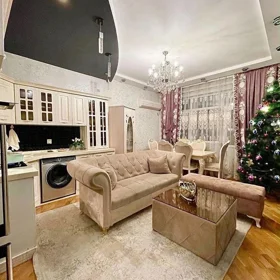 Binəqədi rayonu-da 90.0 m2 mənzil kirayə verilir