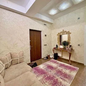 Binəqədi rayonu-da 90.0 m2 mənzil kirayə verilir - Şəkil 3