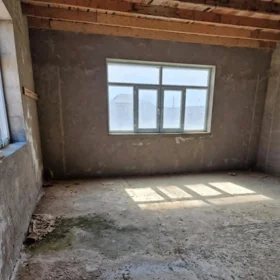 In nan 250.0 m² house with 5.0 rooms is for rent - Image 8