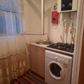 In Baku 50.0 m² apartment is for rent - Image 2