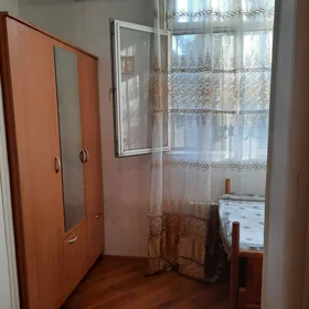 In Baku 50.0 m² apartment is for rent - Image 9
