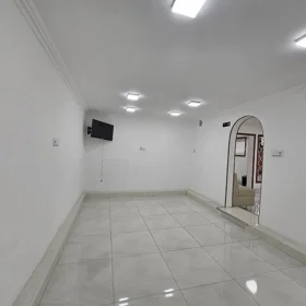 In Baku 80.0 m² commercial is for rent - Image 7