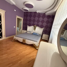 In Baku 155.0 m² apartment is for rent - Image 9