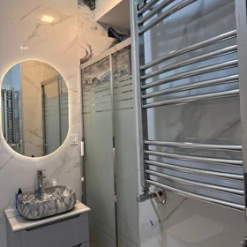 In Baku 70.0 m² apartment is for rent - Image 10
