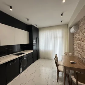 In Baku 133.0 m² apartment is for rent - Image 3