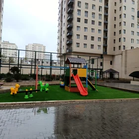 In Baku 193.0 m² apartment is for sale - Image 6