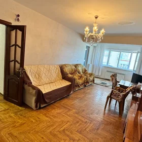 In Baku 90.0 m² apartment is for rent - Image 3