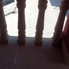 In Baku 90.0 m² house with 3.0 rooms is for sale - Image 2