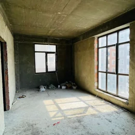 In Baku 108.0 m² apartment is for sale - Image 7