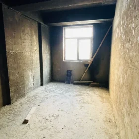 In Baku 108.0 m² apartment is for sale - Image 8