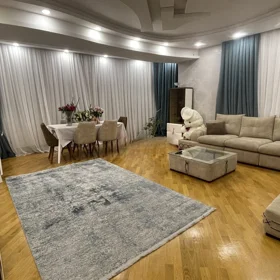 In Baku 95.0 m² apartment is for sale - Image 3