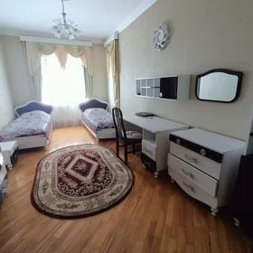 In Baku 160.0 m² apartment is for rent - Image 4