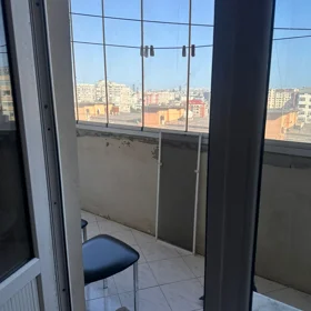 In Baku 130.0 m² apartment is for sale - Image 7