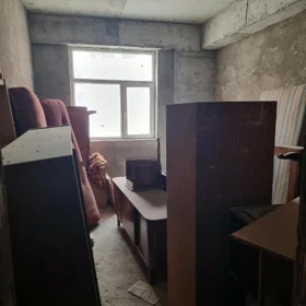 In Baku 70.0 m² apartment is for sale - Image 6