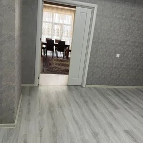 In Baku 110.0 m² apartment is for rent - Image 5