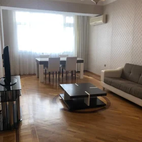 In Baku 105.0 m² apartment is for rent - Image 4