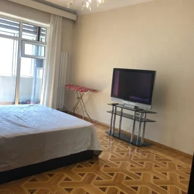 In Baku 105.0 m² apartment is for rent - Image 6