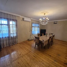 In Baku 100.0 m² apartment is for sale - Image 7