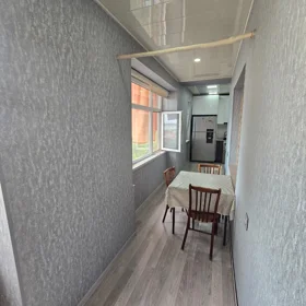 In Baku 100.0 m² apartment is for sale - Image 10