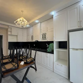 In Binəqədi rayonu 149.0 m² apartment is for rent - Image 2