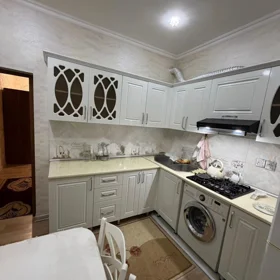 In Baku 80.0 m² apartment is for rent - Image 3