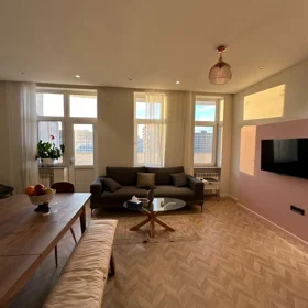 In Baku 90.0 m² apartment is for rent - Image 4