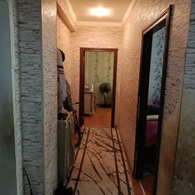 In Khirdalan 70.0 m² apartment is for sale - Image 7