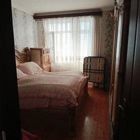 In Khirdalan 70.0 m² apartment is for sale - Image 8