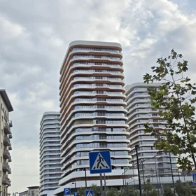 In Xətai rayonu 178.0 m² apartment is for sale - Image 2