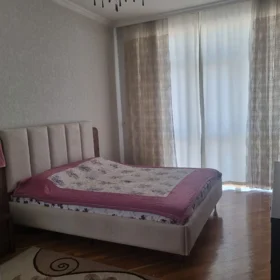 In Baku 90.0 m² apartment is for rent - Image 5