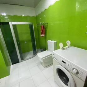 In Baku 90.0 m² apartment is for rent - Image 4