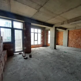 In Baku 114.0 m² apartment is for sale - Image 4