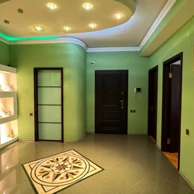 In Baku 130.0 m² apartment is for sale - Image 5
