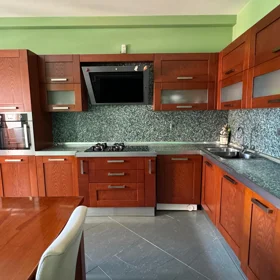 In Baku 130.0 m² apartment is for sale - Image 10