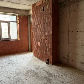 In Baku 231.0 m² apartment is for sale - Image 3