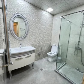 In Baku 100.0 m² apartment is for rent - Image 2