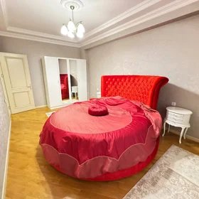 In Baku 100.0 m² apartment is for rent - Image 8
