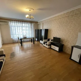 In Baku 126.0 m² apartment is for sale - Image 5