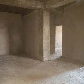 In Baku 204.0 m² apartment is for sale - Image 4