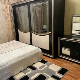 In Baku 110.0 m² apartment is for sale - Image 9