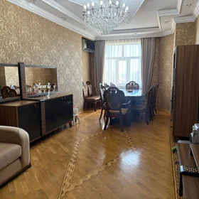 In Baku 81.0 m² apartment is for rent - Image 3