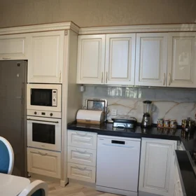 In Binəqədi rayonu 312.0 m² house with 7.0 rooms is for sale - Image 2