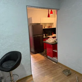 In Baku 90.0 m² apartment is for rent - Image 9
