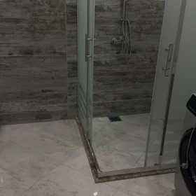 In Baku 70.0 m² apartment is for rent - Image 2