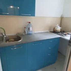 In Baku 75.0 m² house with 3.0 rooms is for rent - Image 6