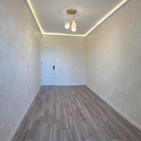 In Baku 61.0 m² apartment is for sale - Image 3
