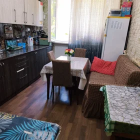 In Baku 50.0 m² apartment is for sale - Image 9