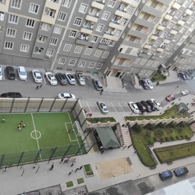 In Baku 70.0 m² apartment is for rent - Image 3
