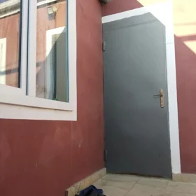 In Binəqədi rayonu 5.0 m² house with 2.0 rooms is for sale - Image 2